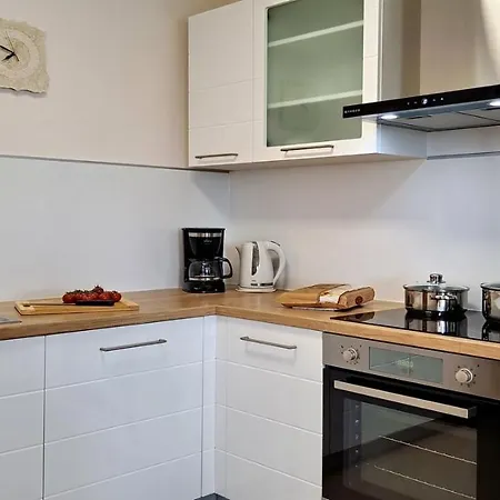 Vista 1 - With Sea View Poreč