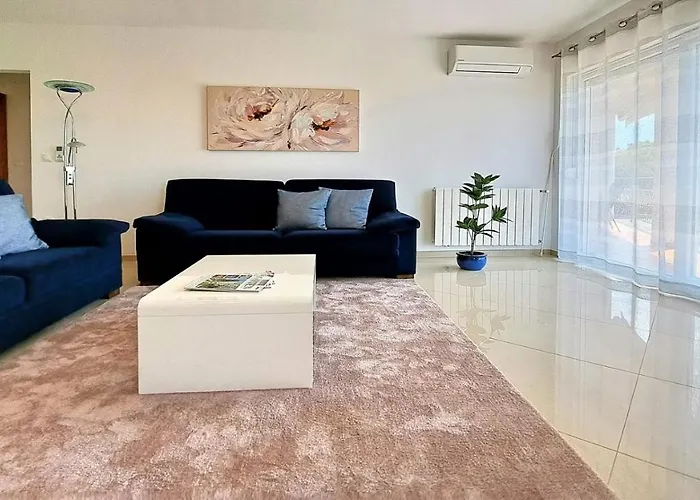 Vista 1 - With Sea View Apartment Porec